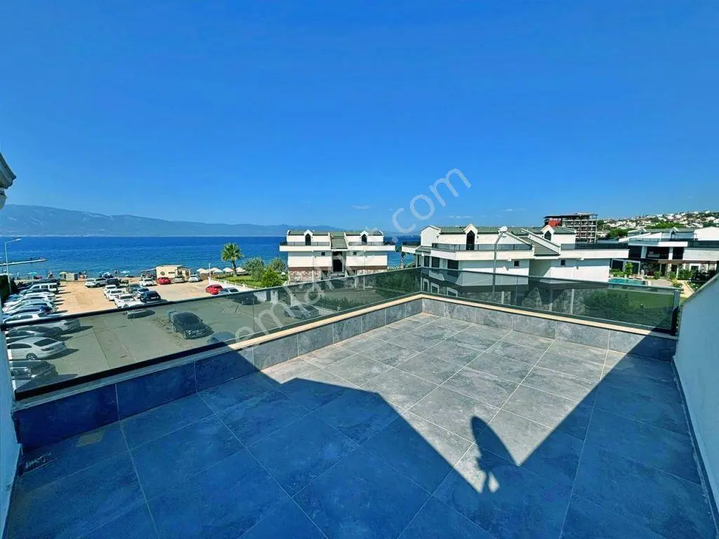 Uytundan Pelitköyde Denize Sıfır Havuzlu Sitede 2+1 Son Dubleks! — fotoğraf 28