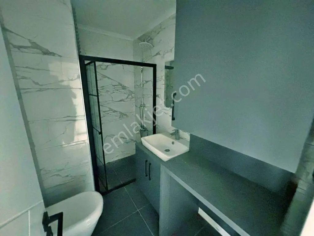 Uytundan Pelitköyde Denize Sıfır Havuzlu Sitede 2+1 Son Dubleks! — fotoğraf 29