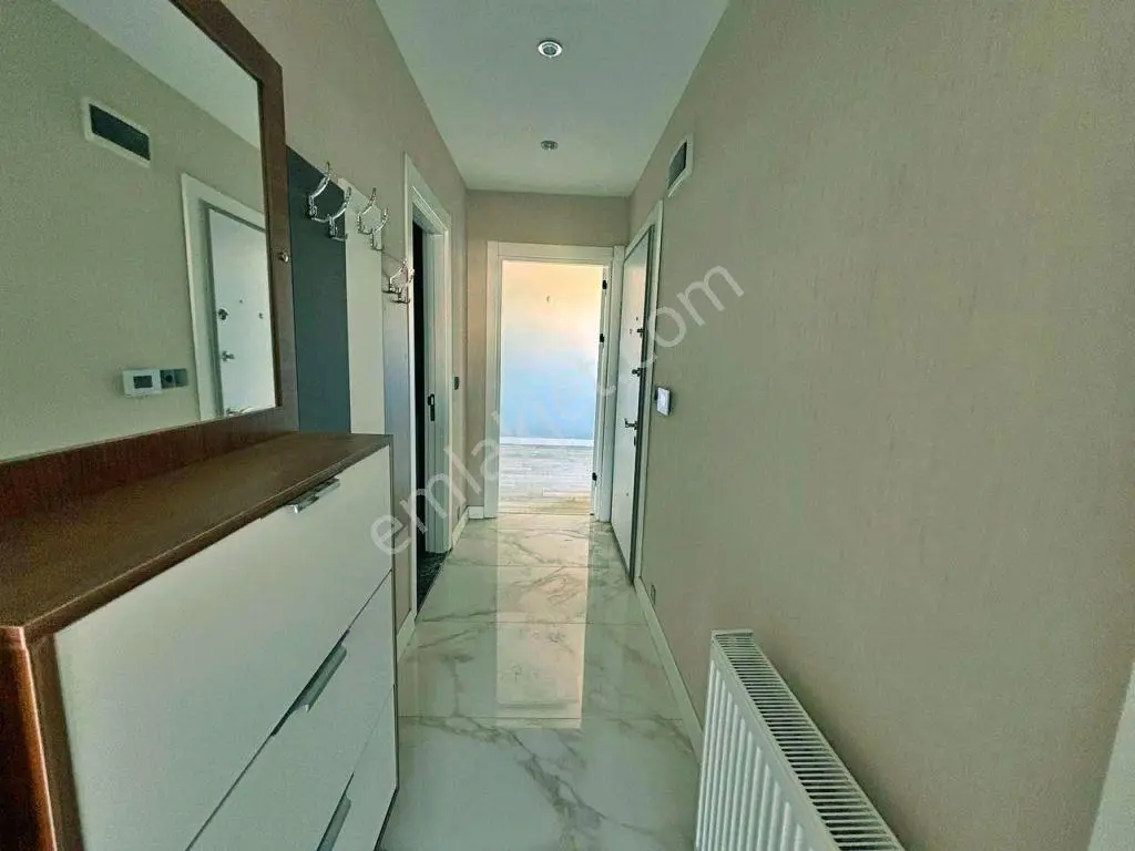 Uytundan Pelitköyde Denize Sıfır Havuzlu Sitede 2+1 Son Dubleks! — fotoğraf 33