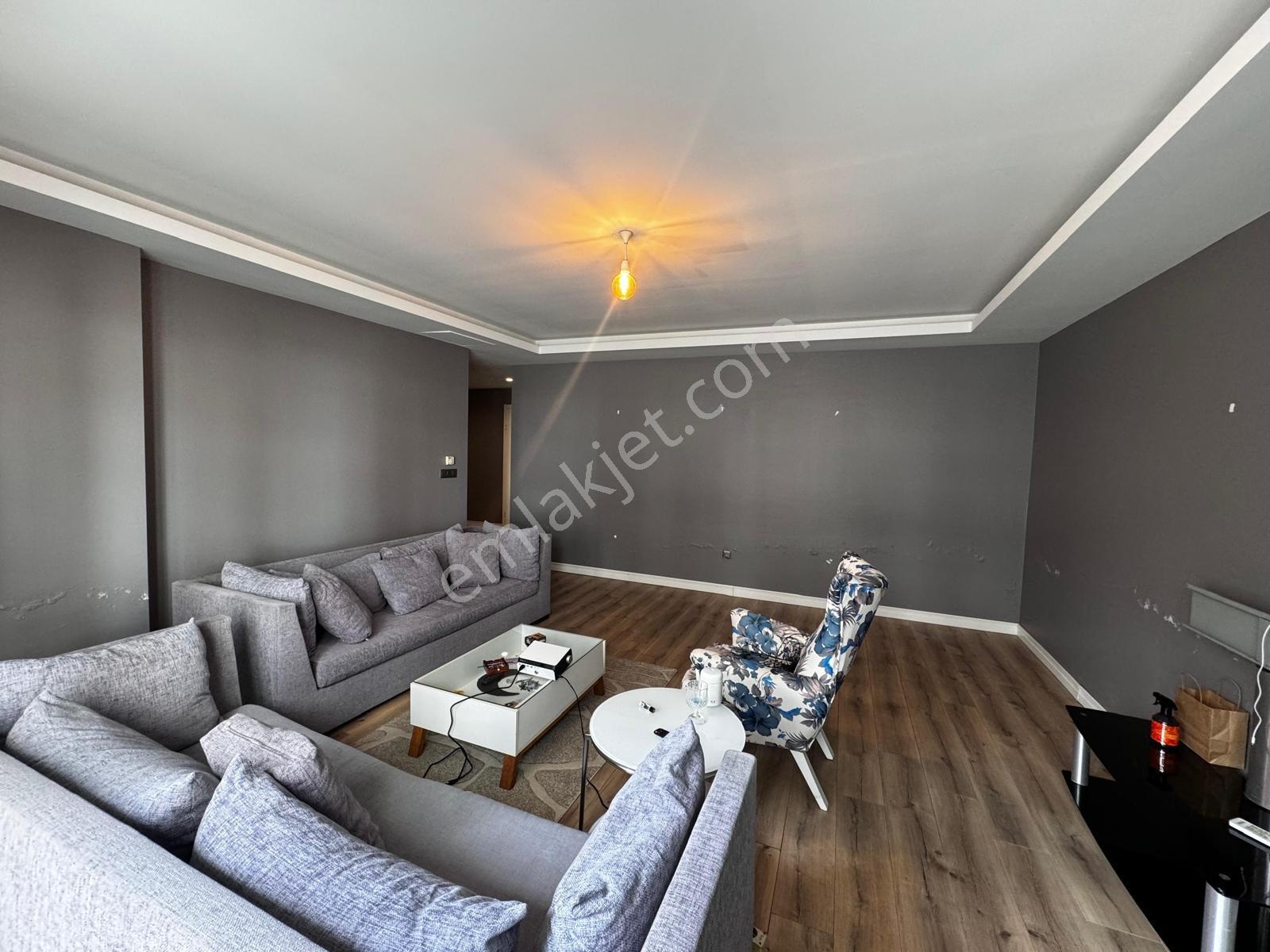 Beylikdüzü Büyükçekmece Sahile Yakın Fırsat Boş 2+1 Bahçe Katı — fotoğraf 9
