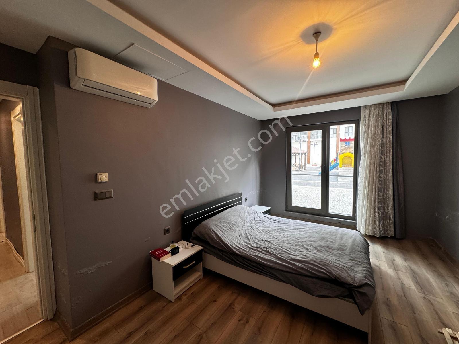 Beylikdüzü Büyükçekmece Sahile Yakın Fırsat Boş 2+1 Bahçe Katı — fotoğraf 15