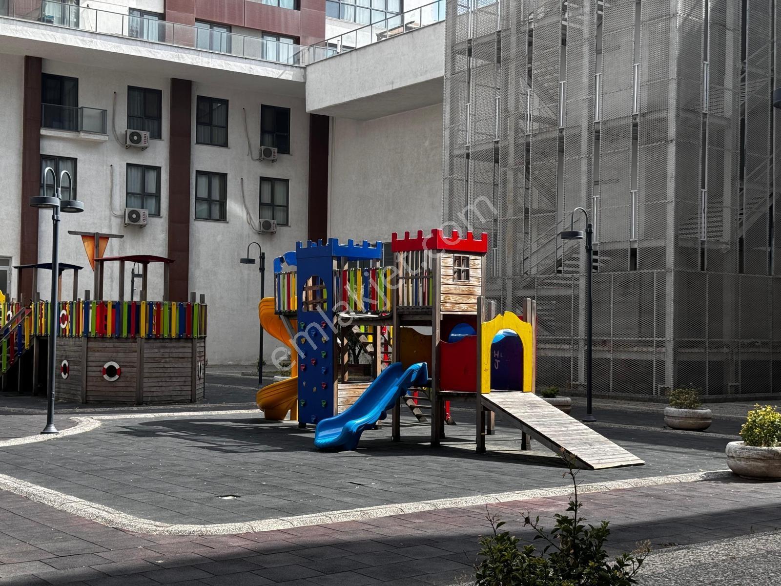 Beylikdüzü Büyükçekmece Sahile Yakın Fırsat Boş 2+1 Bahçe Katı — fotoğraf 31