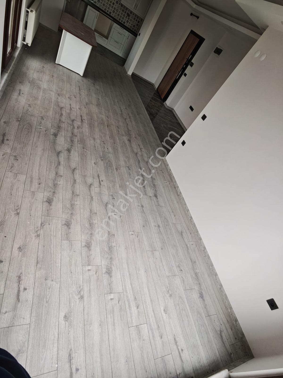Kalkanca Da 2+1 Satılık Daire Genıs Odalı Bolunebılır — fotoğraf 6