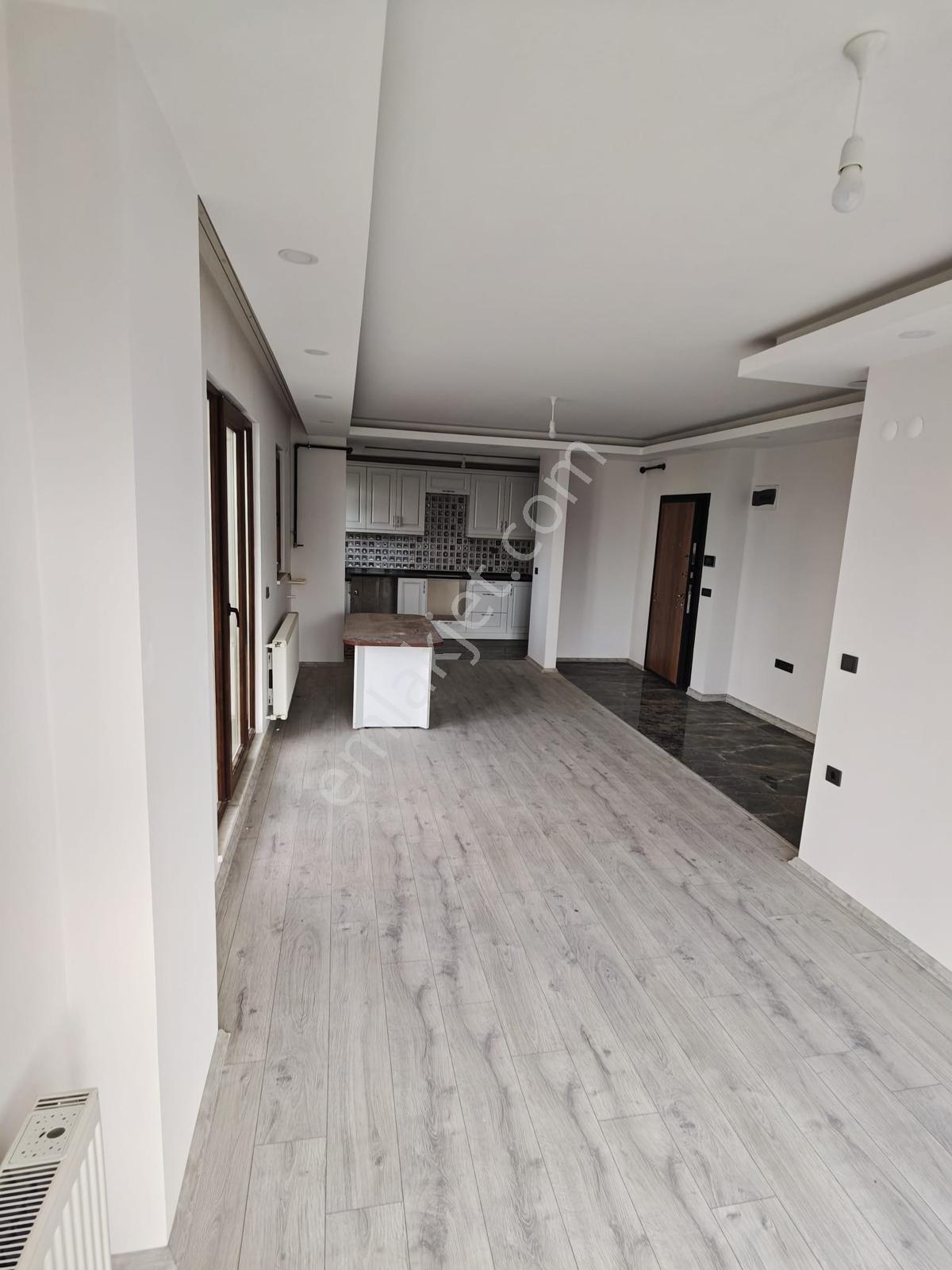 Kalkanca Da 2+1 Satılık Daire Genıs Odalı Bolunebılır — fotoğraf 21