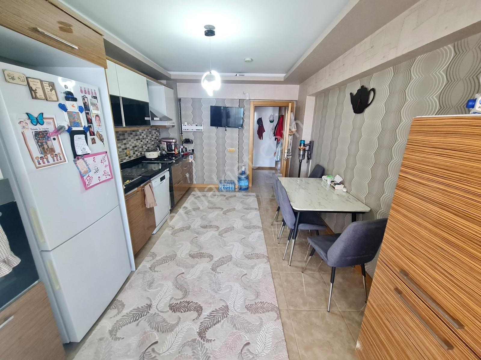 Ahimesut Mh.sitesi İçerisinde Ebeveyn Banyo Ve Giyinme Odalı 3+1 — fotoğraf 8