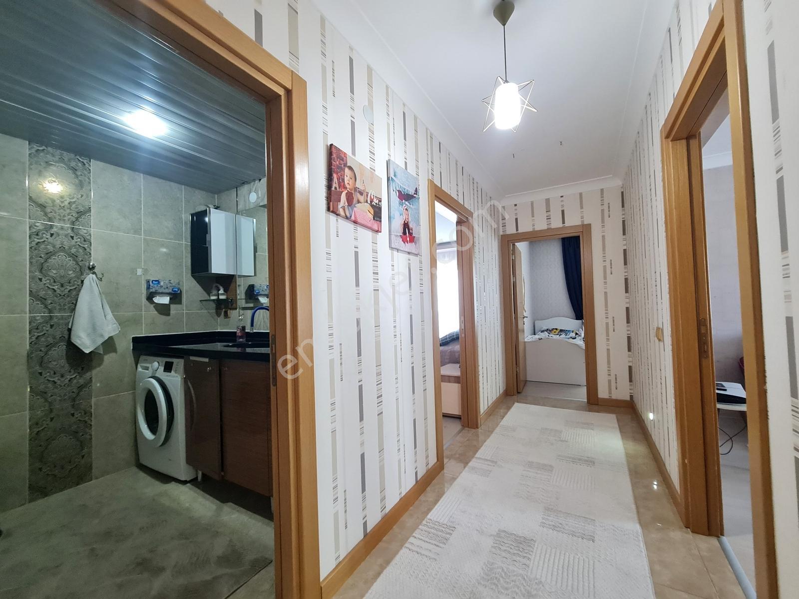 Ahimesut Mh.sitesi İçerisinde Ebeveyn Banyo Ve Giyinme Odalı 3+1 — fotoğraf 31