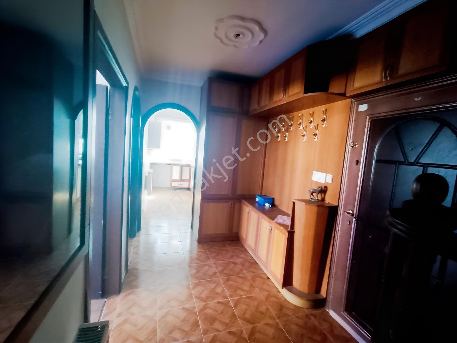 İçerenköy'de Satılık 5+1 Dubleks Daire — fotoğraf 5