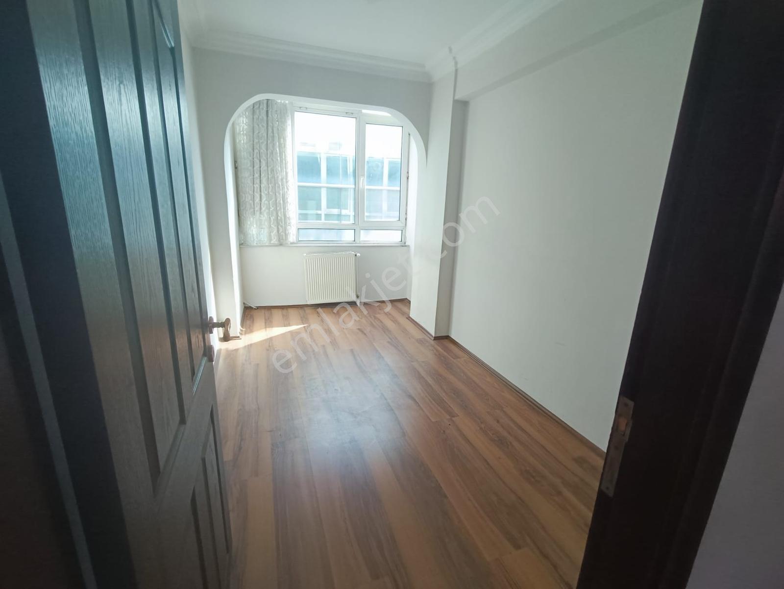 İçerenköy'de Satılık 5+1 Dubleks Daire — fotoğraf 9