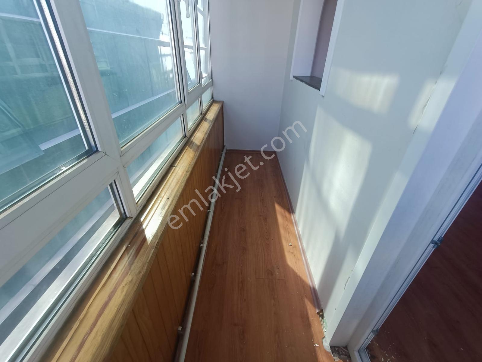 İçerenköy'de Satılık 5+1 Dubleks Daire — fotoğraf 10