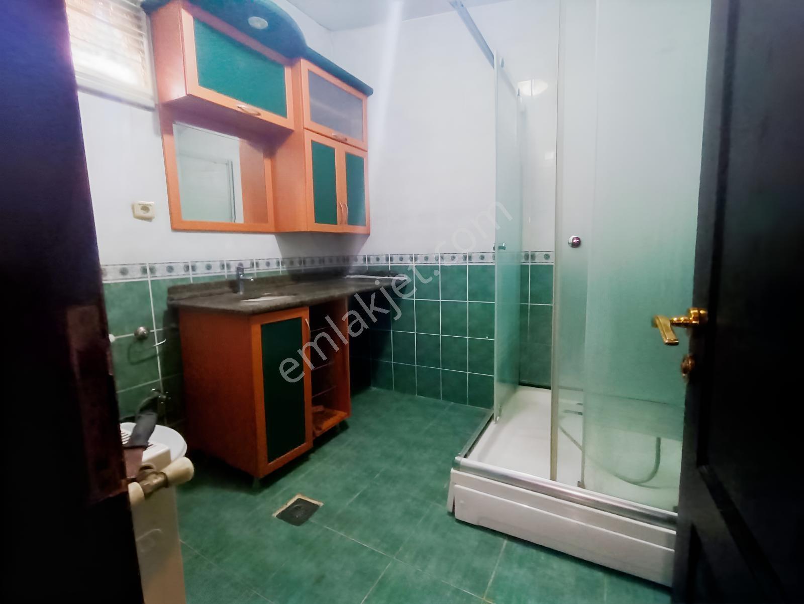 İçerenköy'de Satılık 5+1 Dubleks Daire — fotoğraf 15