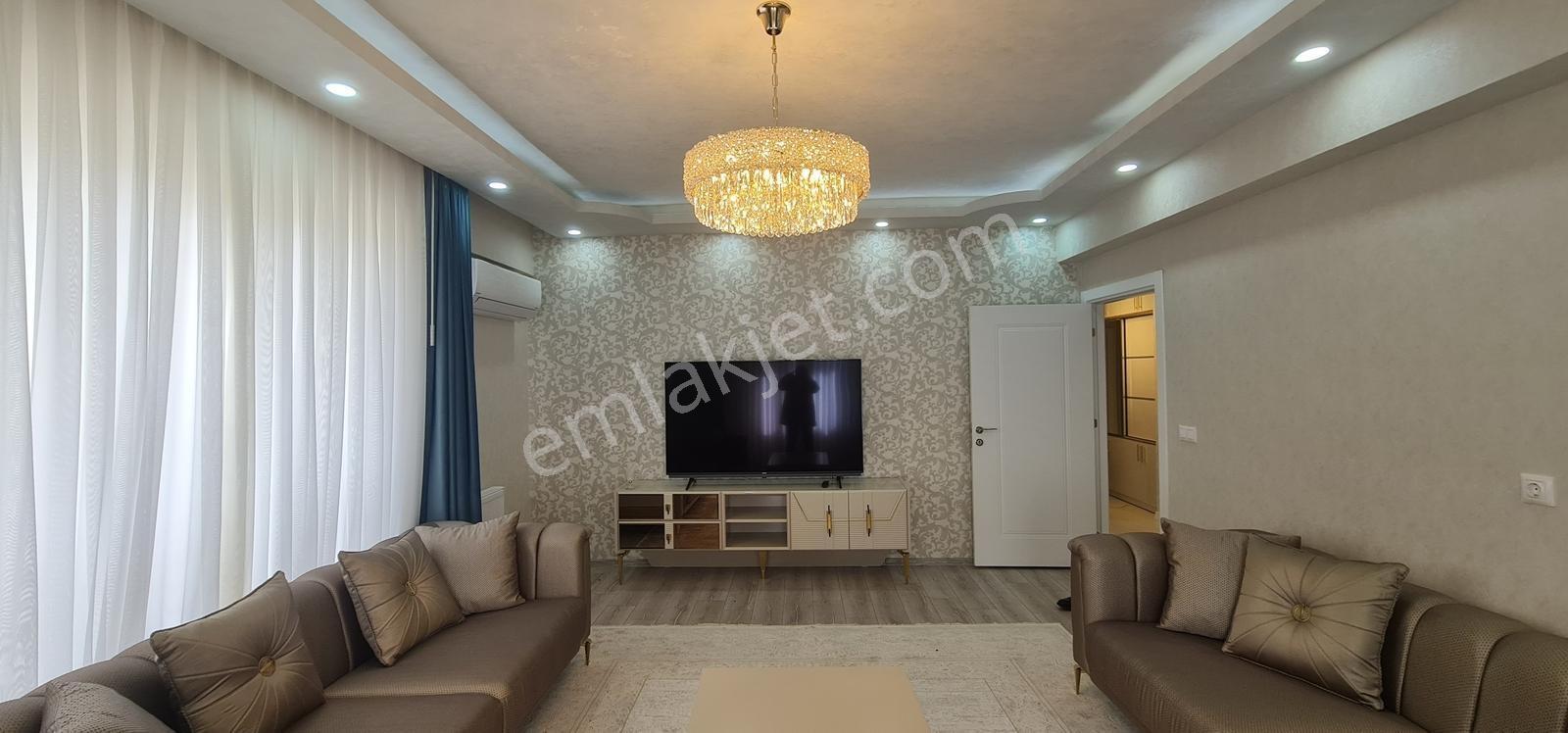 Emek Mahallesi Zafer Caddesinde 3+1 Lüks Daire — fotoğraf 2