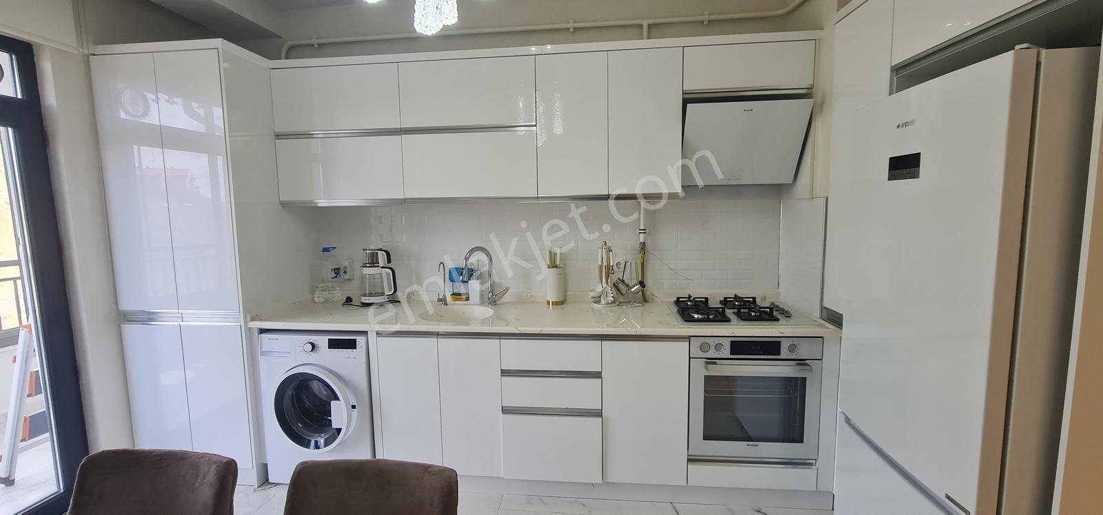 Emek Mahallesi Zafer Caddesinde 3+1 Lüks Daire — fotoğraf 9