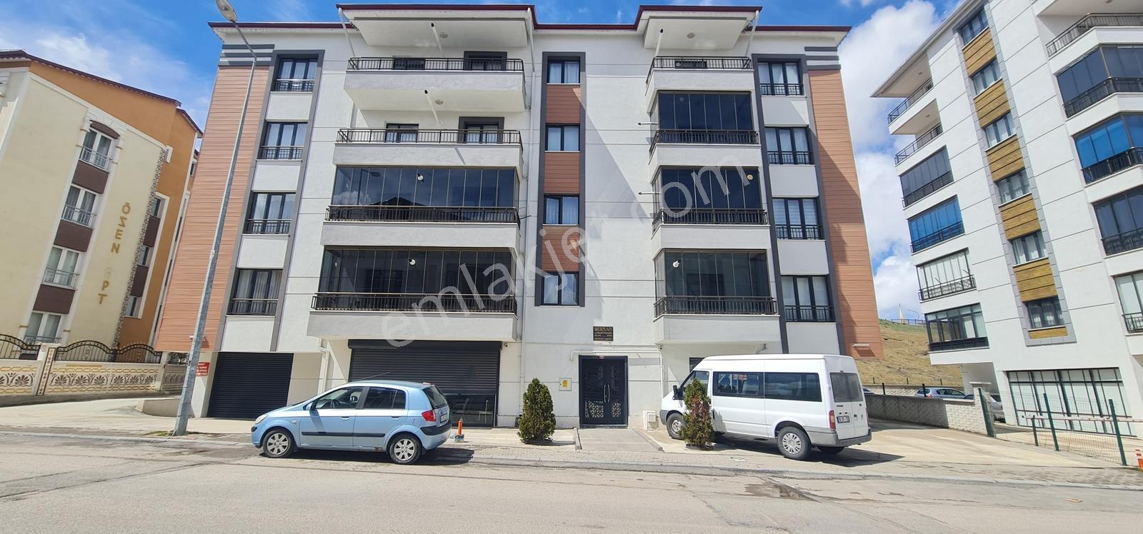 Emek Mahallesi Zafer Caddesinde 3+1 Lüks Daire — fotoğraf 32