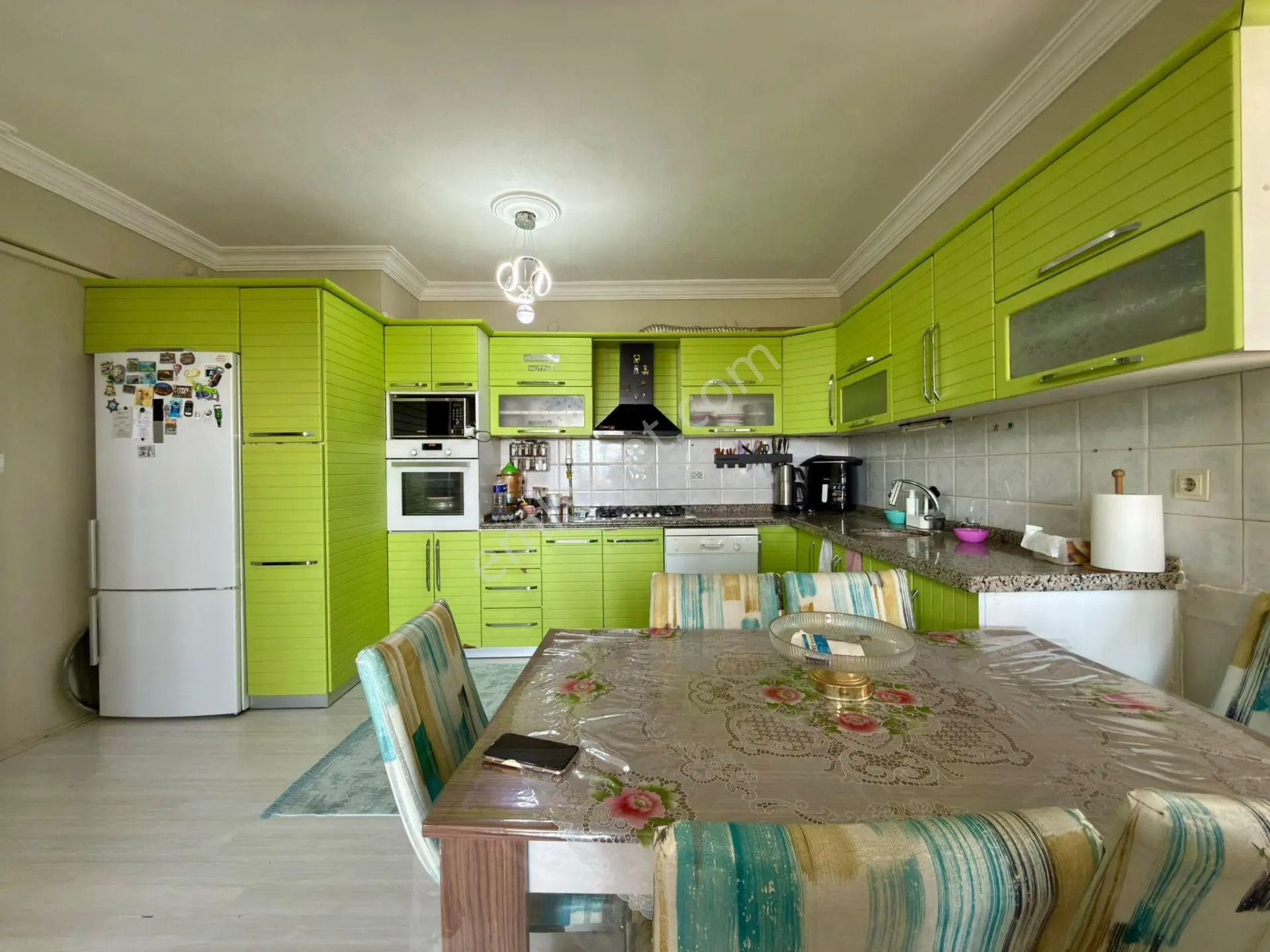 Yükselden Kadıköyde 3+1 120 M² Net Full Kredili K. Otoparklı