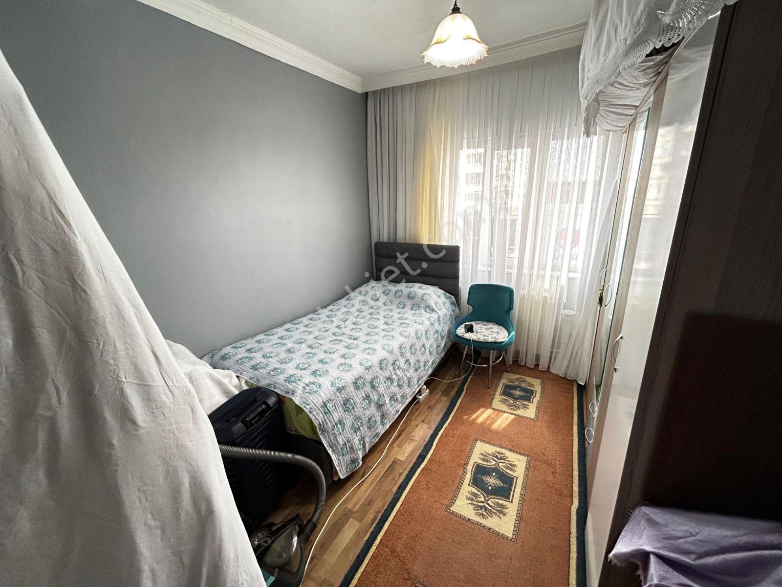 Çatkapıdan Selçuklu Mh Park Cepheli Eminevim/fuzulev Uygun B.sız Salonlu 3+1 Fırsat Daire — fotoğraf 8