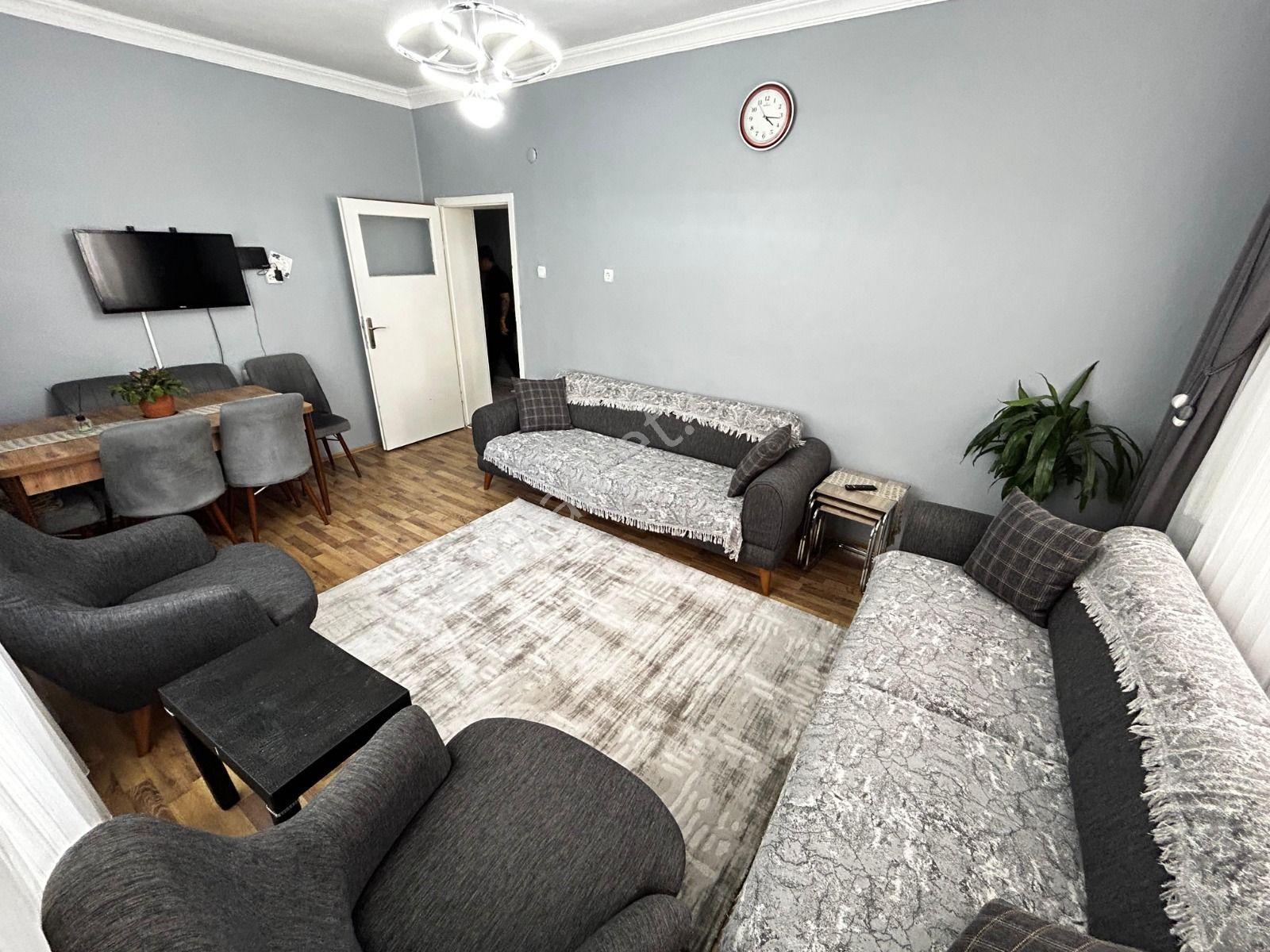 Çatkapıdan Selçuklu Mh Park Cepheli Eminevim/fuzulev Uygun B.sız Salonlu 3+1 Fırsat Daire — fotoğraf 9