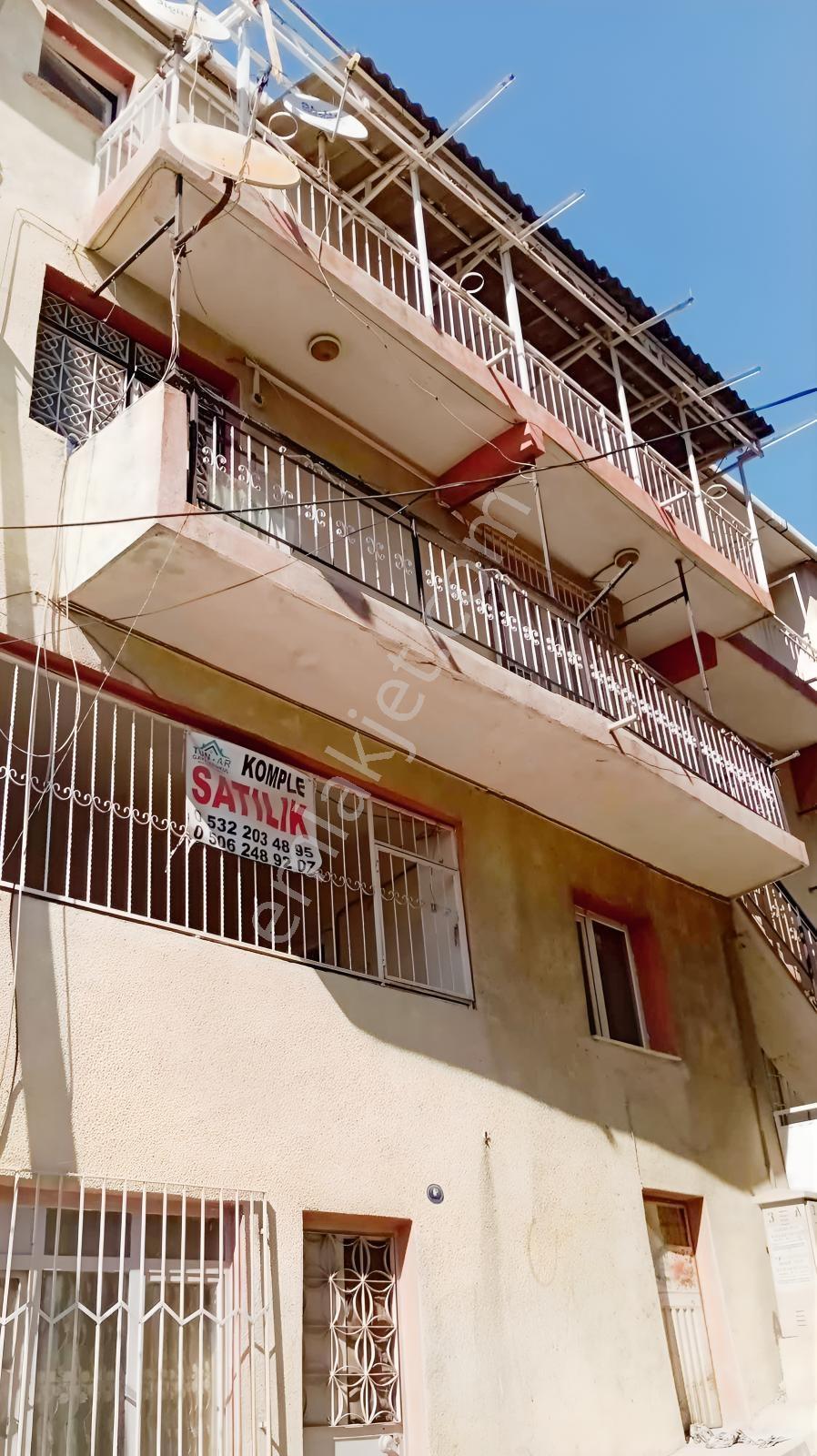 Bozyaka Sarıyer Mahallesi 4 Katlı 2+1 Satılık Bina — fotoğraf 2