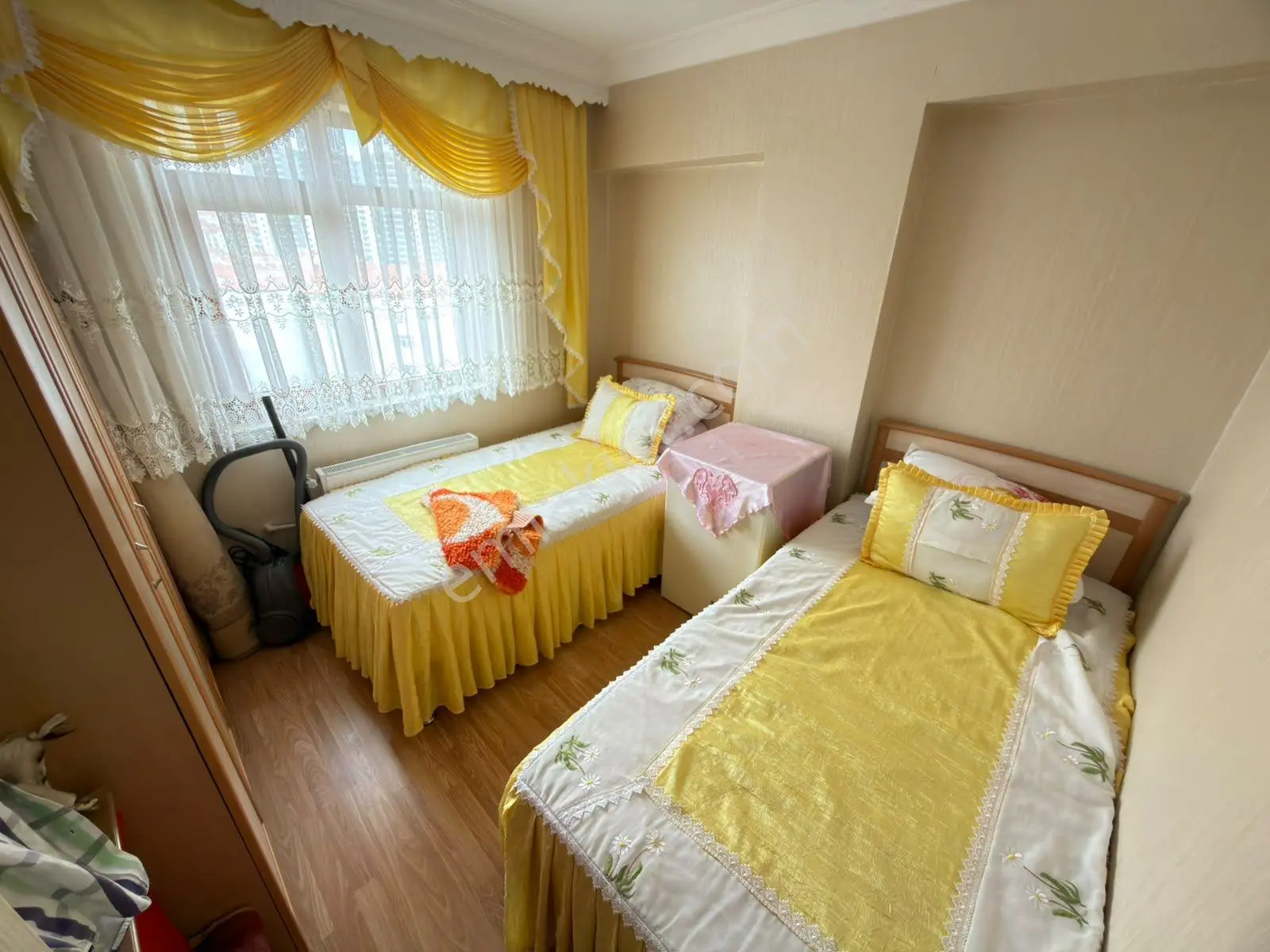 Kariyer'den Esertepe'de Park Manzaralı Çift Balkon 3+1 Daire — fotoğraf 16