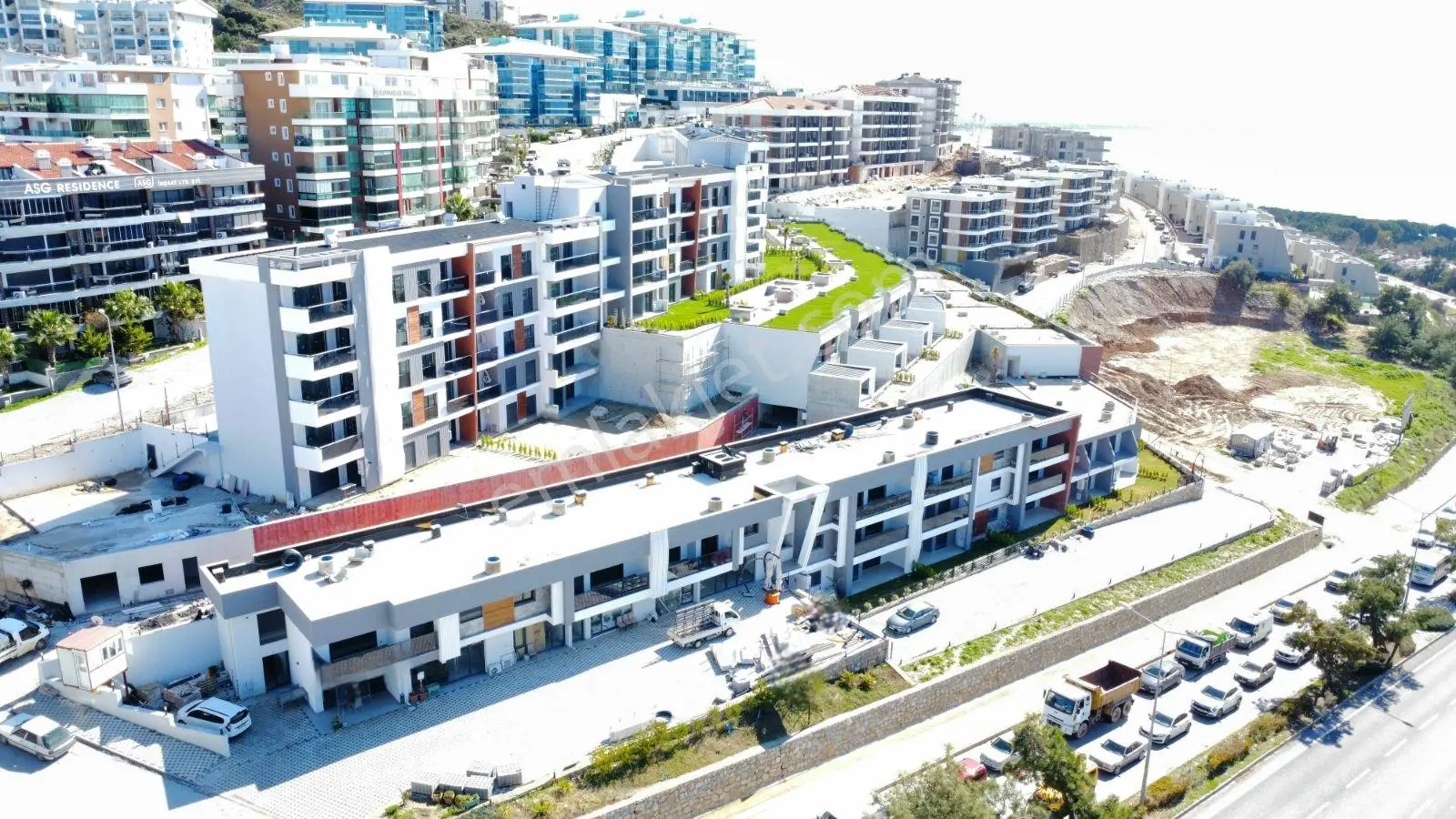 Kuşadasında Deniz Manzaralı 3+1 Kapalı Mutfaklı Daireler — fotoğraf 27