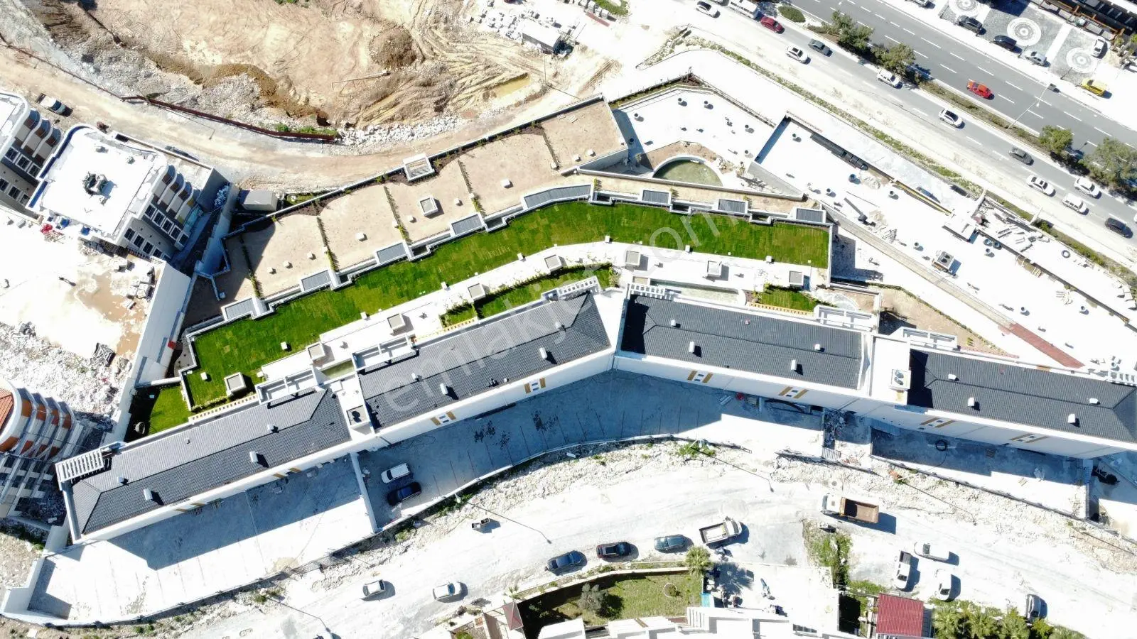 Kuşadasında Deniz Manzaralı 3+1 Kapalı Mutfaklı Daireler — fotoğraf 29