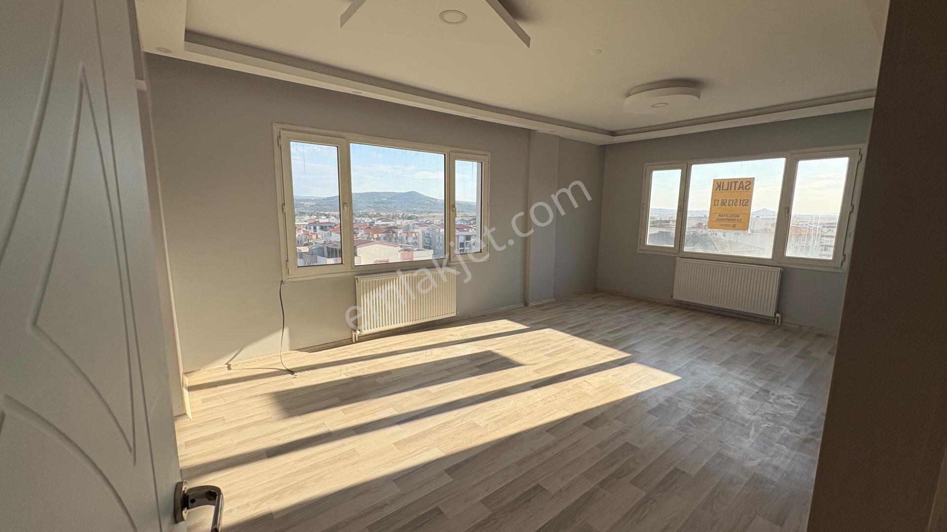 Bergama Fatih Mahallesi'nde 3+1 Şehir Manzaralı Daire — fotoğraf 4