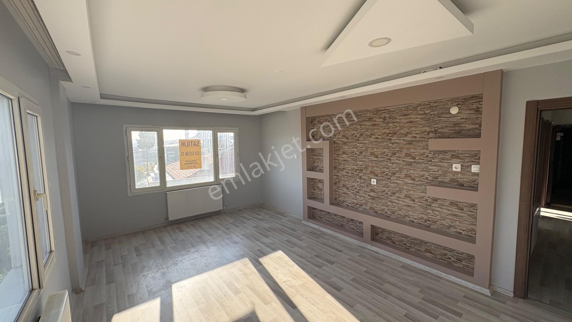 Bergama Fatih Mahallesi'nde 3+1 Şehir Manzaralı Daire — fotoğraf 5