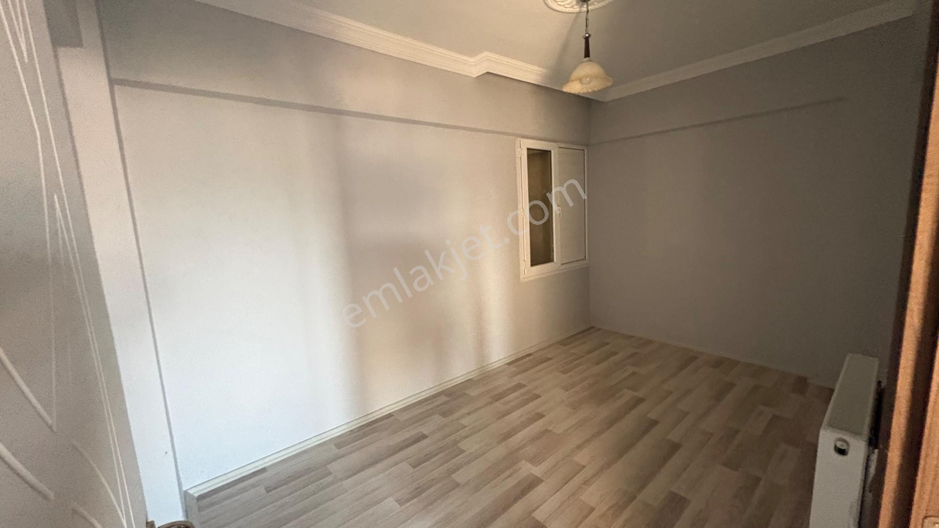 Bergama Fatih Mahallesi'nde 3+1 Şehir Manzaralı Daire — fotoğraf 7
