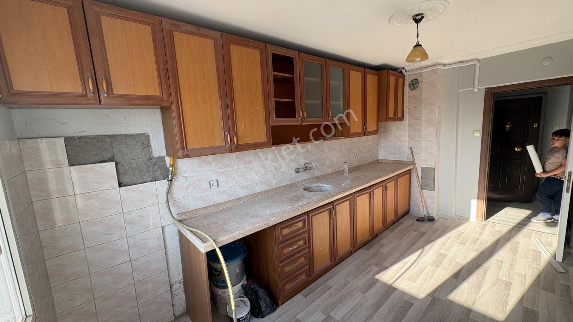Bergama Fatih Mahallesi'nde 3+1 Şehir Manzaralı Daire — fotoğraf 17