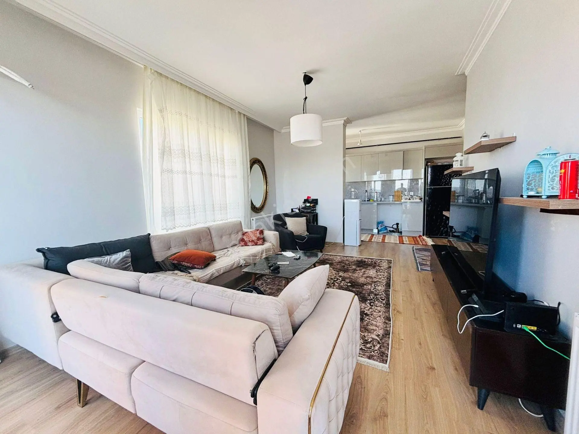 Mertcan'dan Gümüşınar Mah. 2 Balkonlu Geniş 3+1 Satılık Daire — fotoğraf 2