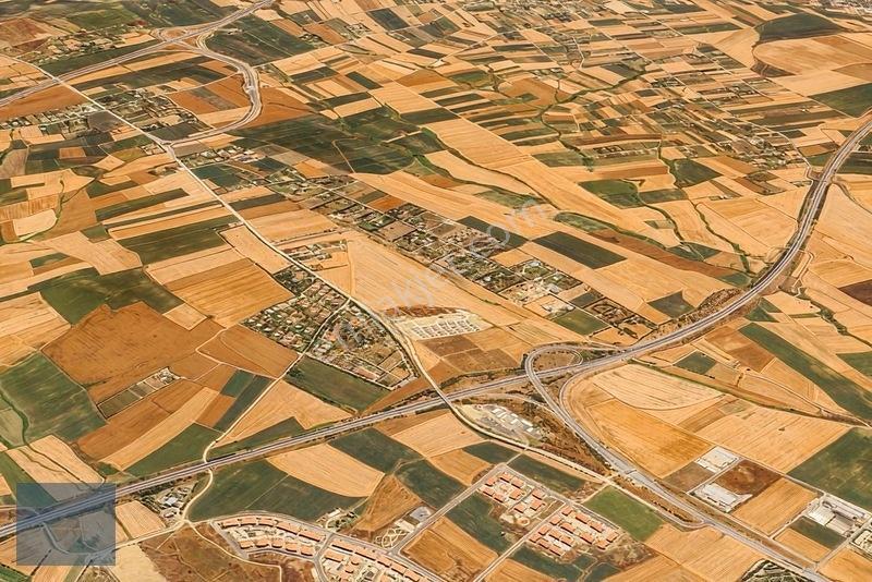 Silivri'de Tüm Otobanların Ana Aksında Tek Parça Yatırımlık Arsa — fotoğraf 7