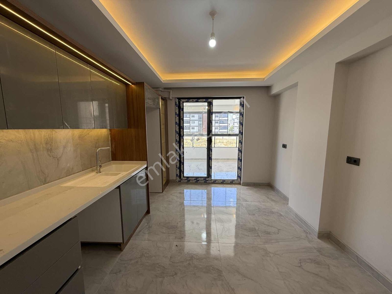 Uygan'dan Yedieylül Mah. 3+1 140m² Ultra Lüx Yeni Gelişen Konum — fotoğraf 3