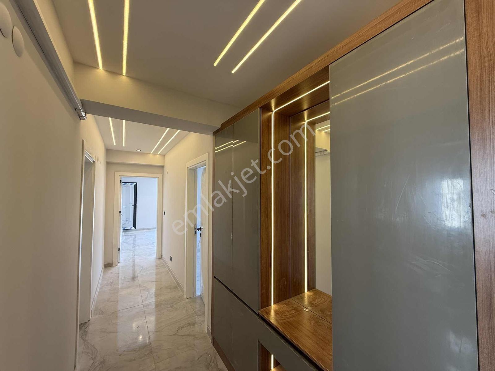 Uygan'dan Yedieylül Mah. 3+1 140m² Ultra Lüx Yeni Gelişen Konum — fotoğraf 14