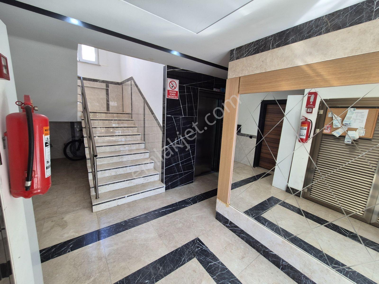 Aksu Macunda Masrafsız Önü Kapanmaz 3+1 Daire — fotoğraf 4
