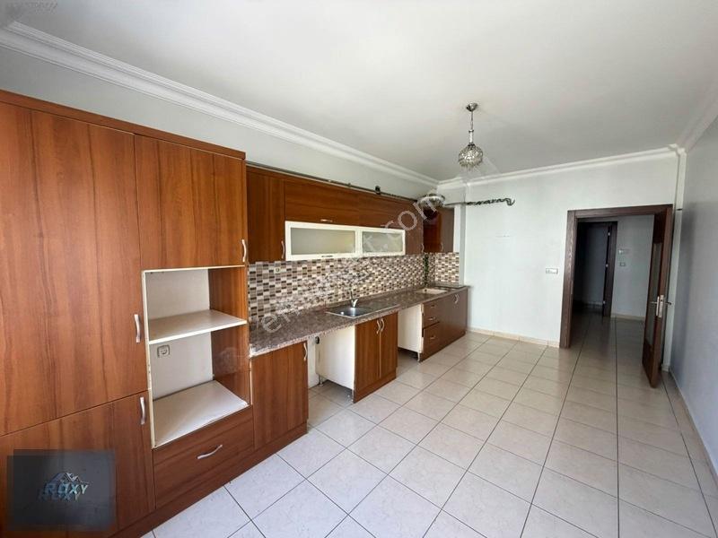Roxy Grouptan Cadde Üzeri Önü Açık 3 Cepheli Prestijli Daire — fotoğraf 2