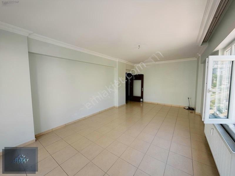 Roxy Grouptan Cadde Üzeri Önü Açık 3 Cepheli Prestijli Daire — fotoğraf 13