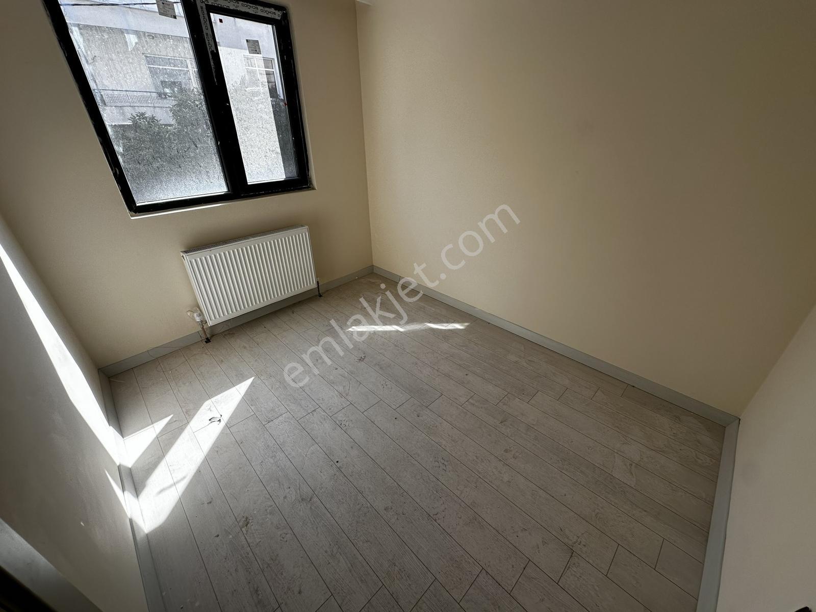 Tamiş'den Küçükyalı Marmaraya Çok Yakın Sıfır Ön Cephe 1.kat 1+1 — fotoğraf 9