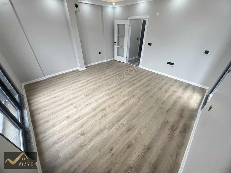 Vizyon Emlak'tan Bayramoğlu Mh Sıfır Arakat 2+1 Daire — fotoğraf 9