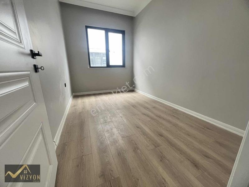 Vizyon Emlak'tan Bayramoğlu Mh Sıfır Arakat 2+1 Daire — fotoğraf 15
