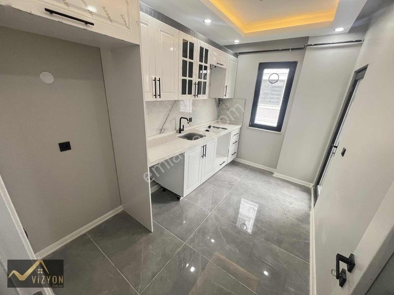 Vizyon Emlak'tan Bayramoğlu Mh Sıfır Arakat 2+1 Daire — fotoğraf 18