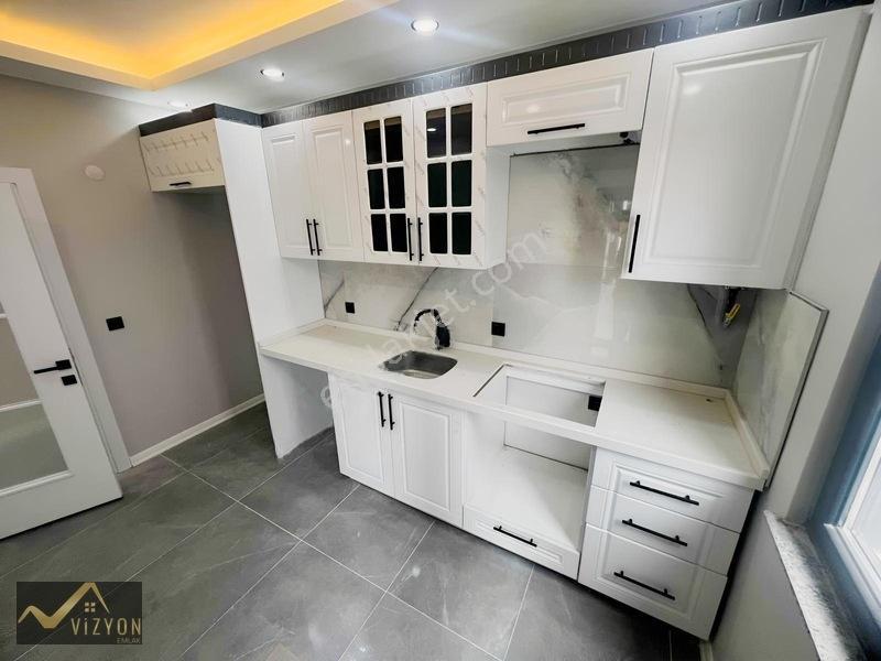 Vizyon Emlak'tan Bayramoğlu Mh Sıfır Arakat 2+1 Daire — fotoğraf 20