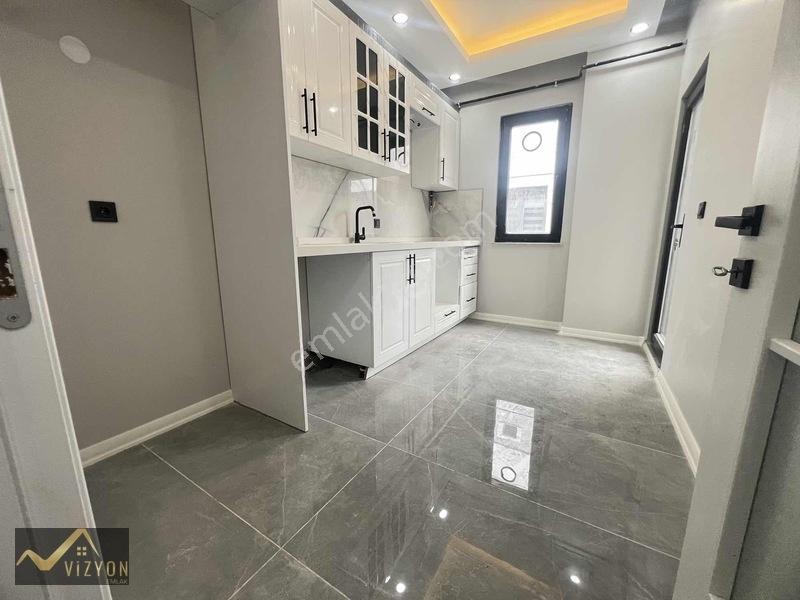 Vizyon Emlak'tan Bayramoğlu Mh Sıfır Arakat 2+1 Daire — fotoğraf 21