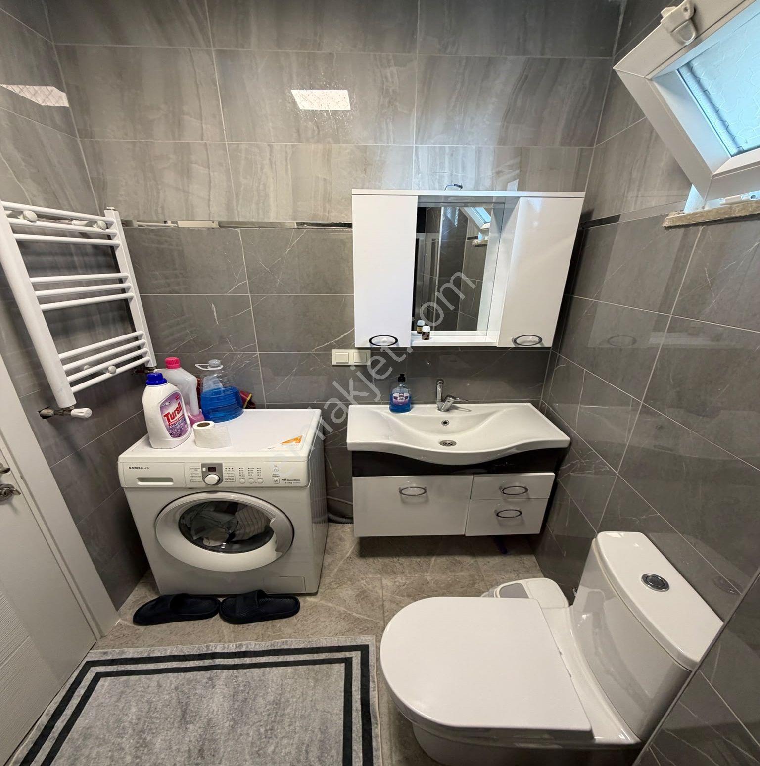 Kod 5459 Hürriyet Mah. Merkezi Konumda Eşyalı 2+1 Satılık — fotoğraf 16