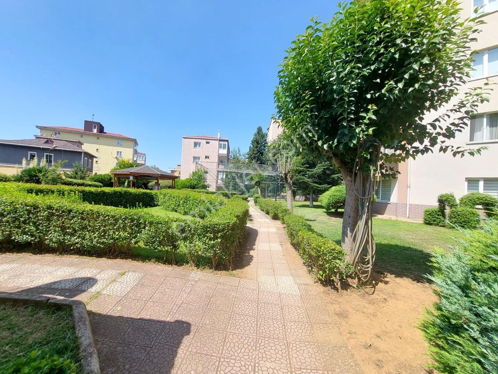Mertcan'dan Hürriyet Mah İskanlı Site İçi Balkonlu 3+1 Daire — fotoğraf 26