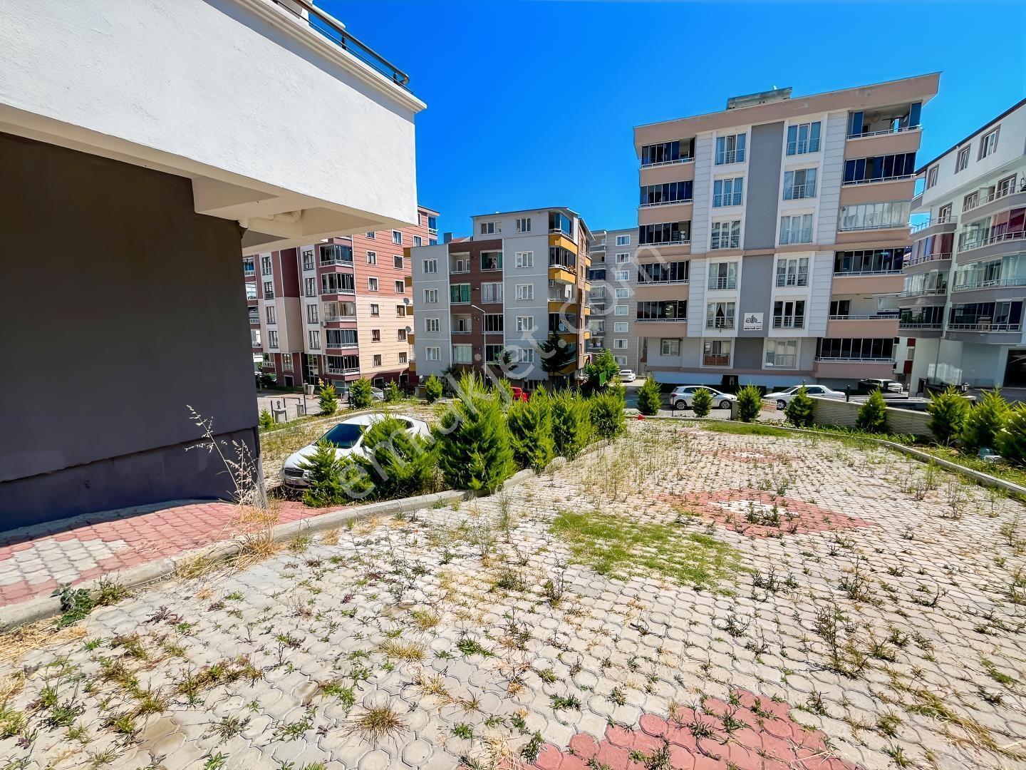Atakum Yenimahalle'de Fırsat 2+1 Ebeveyn Banyolu Manzaralı — fotoğraf 26