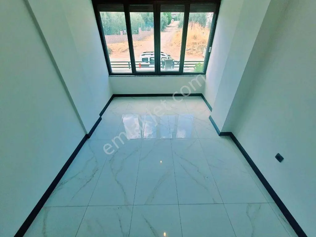 Uytundan Gürede Müstakil Gibi Denize 300 Metre 4+1 Bahçedubleksi — fotoğraf 5