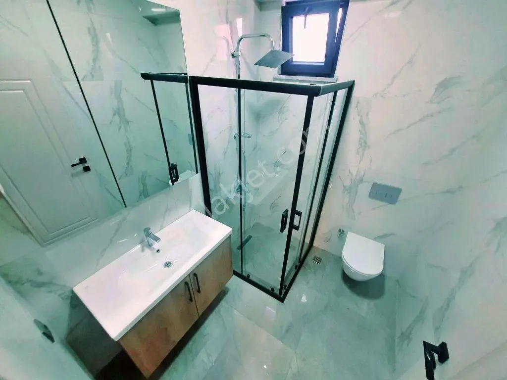 Uytundan Gürede Müstakil Gibi Denize 300 Metre 4+1 Bahçedubleksi — fotoğraf 8