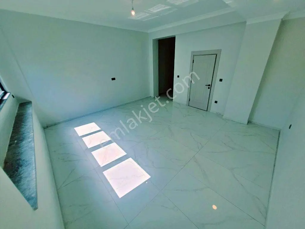 Uytundan Gürede Müstakil Gibi Denize 300 Metre 4+1 Bahçedubleksi — fotoğraf 14