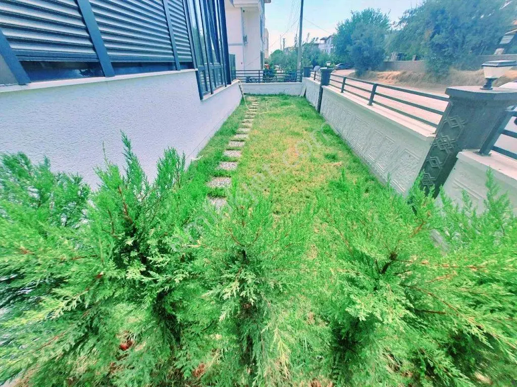Uytundan Gürede Müstakil Gibi Denize 300 Metre 4+1 Bahçedubleksi — fotoğraf 26