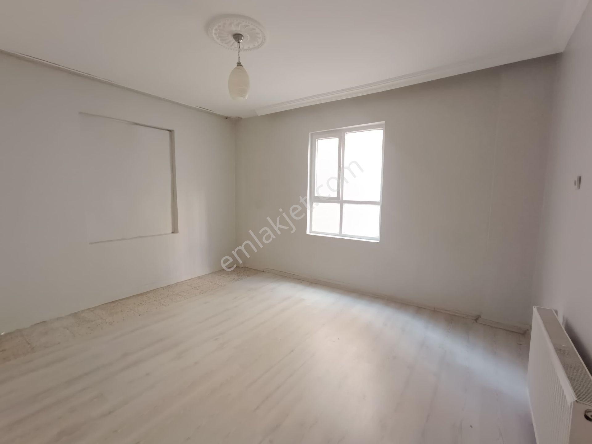 Babacandan Şairnabide Satılık 3+1 Bakımlı Daire — fotoğraf 7