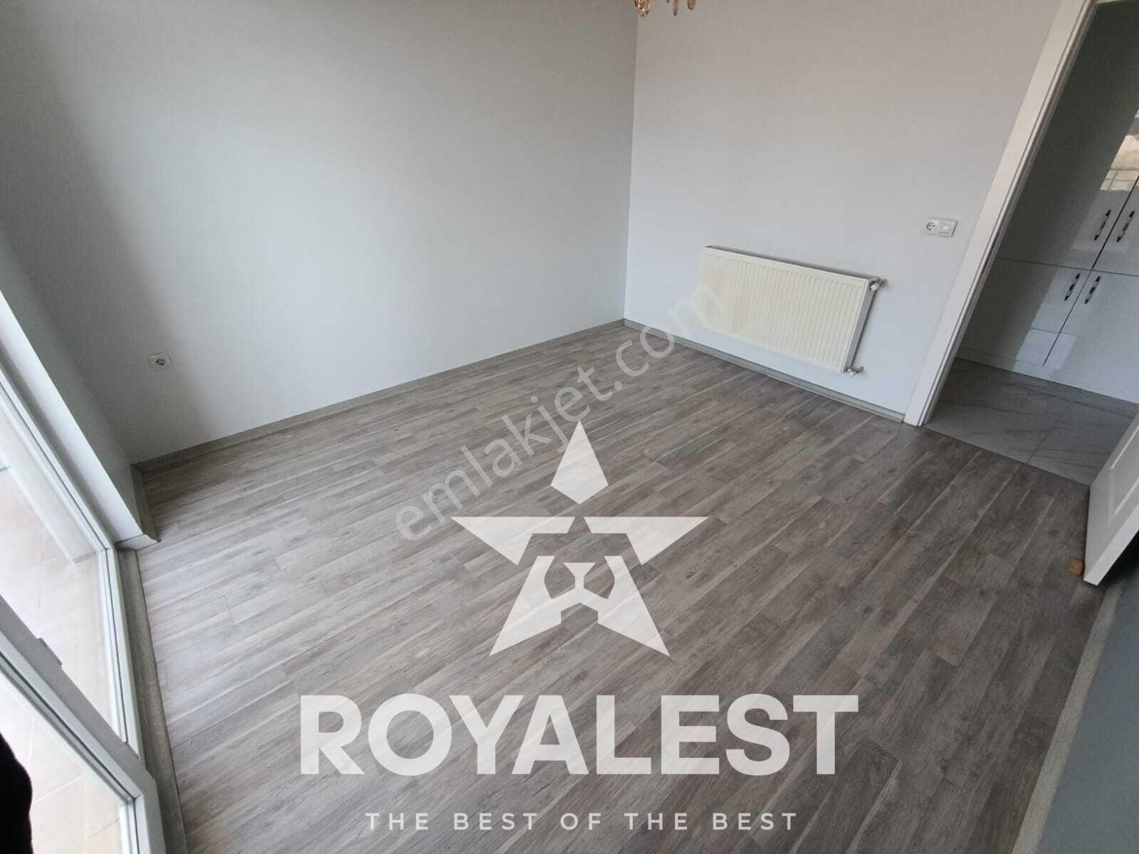 Royalest'ten Manzaralı Süper Konumda Bakımlı 3+1 — fotoğraf 10